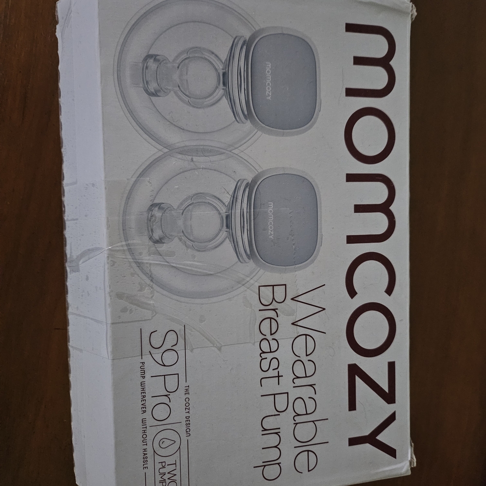 Momcozy Wearable Breast Pump